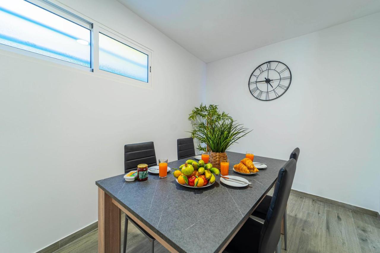 Ajuda Cozy House Villa ฟุงชาล ภายนอก รูปภาพ