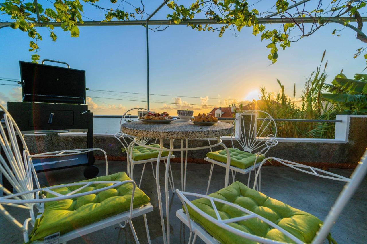 Ajuda Cozy House Villa ฟุงชาล ภายนอก รูปภาพ
